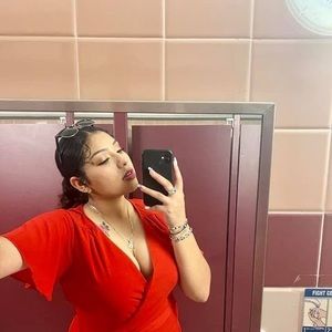 Meet your Posher, Marisol